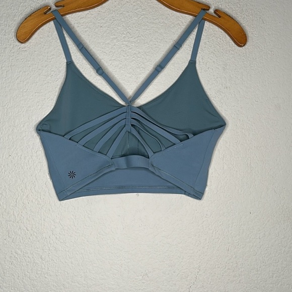 Athleta Elation Strappy Longline Bra
Cups Sage Green Size Medium - Picture 6 of 10